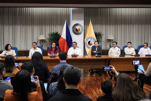 House prosecution 'confused' by Senate remanding of Sara impeach case, wants clarity