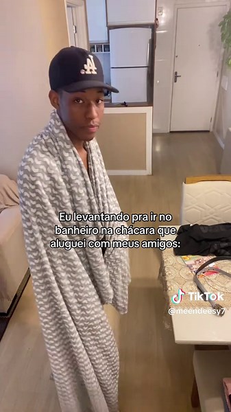 Alugando uma Chácara com Amigos para Relaxar