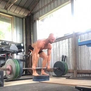 2K views · 39 reactions | Lots of smart people on this feed. - What are some advantages ✅ and disadvantages ❌ of this set? - My primary movement target for the first 13 weeks of 2019 is a 230kg deadlift. This would be a lifetime best (by 10kg) and 5kg more than my big brother @rohanrsmith ‘s current best. - I haven’t done heavy deads for some time. 220kg was in 2016. Real Movement Project #realmovementproject #deadlift #chosenlife | Keegan Smith | Facebook