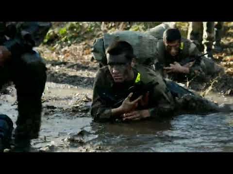 Il perd son arme en plein exercice commando...