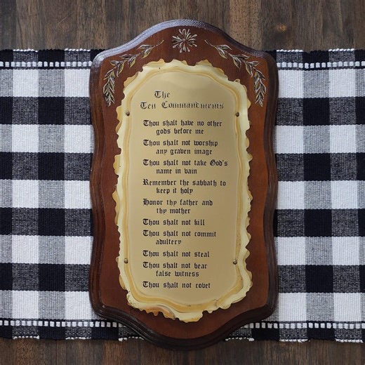 Vintage Wooden Ten Commandments Wall Plaque Brass Scroll on Scalloped Wood/vintage Religious Christian Gallery Wall Home Decor - Etsy