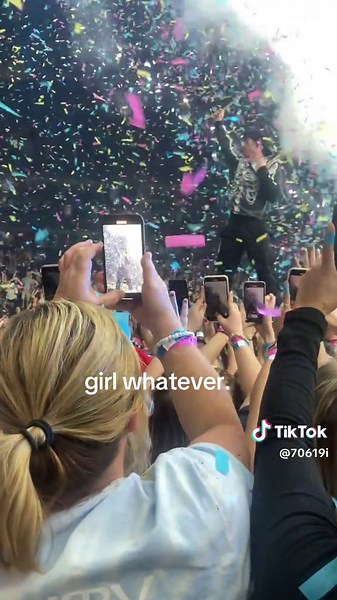 scaled and icy in nashville was my first pit show🥹#twentyonepilots #clique