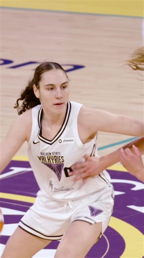 Welcome to the Leite Show. Here’s your host, Carla. 😤 | carla