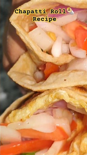 #easyrecipe #rolls #eggroll #chapatti #roll #paratharollrecipe #recipe #homemade #food #shorts