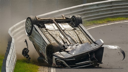 Rollover Crash – VW Golf 7 TCR at Nürburgring NLS 3