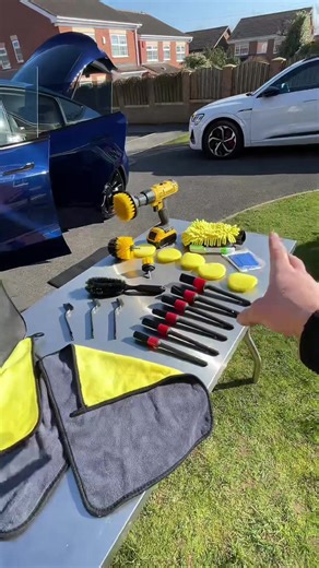 Complete 122-piece car detailing kit – everything for interior, exterior & wheels. Super cheap value for full car cleaning & detailing. #cardetailing #carcleaning #valeting #dealdrop #tiktokmademebuyit