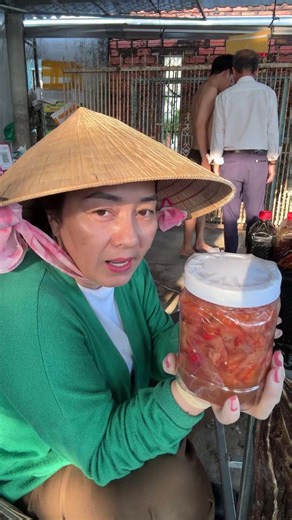 Cảnh nổi bật từ buổi phát trực tiếp