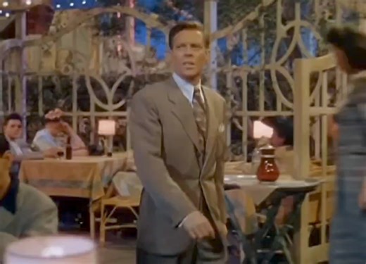Dick Haymes and Vivian Blaine in 'State Fair 1945 #theforgottensplendour #dickhaymes #vivianblaine #statefair #1950s #oldhollywood #oldhollywoodstars #oldhollywoodfilms #oldhollywoodglamour #TheGoldenAgeofHollywood #starsofthesilverscreen #starsofthestageandscreen #vintagereels #classicreels #vintagefilms #classicfilms #classicmovies #musicals #movieclips #vintage #vintagefashion #50sfashion #nostalgia #romanticfilms | The Forgotten Splendour