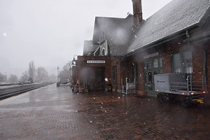 18K views · 1.2K reactions | Taken an hour ago as the snow continues to fall in Flagstaff. | Discover Flagstaff | Facebook