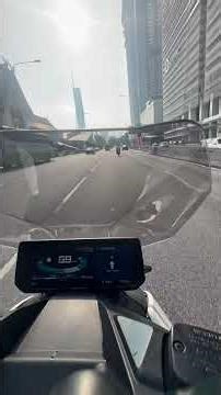 Make Life a Ride | BMW CE 04 Morning Commute Through the City