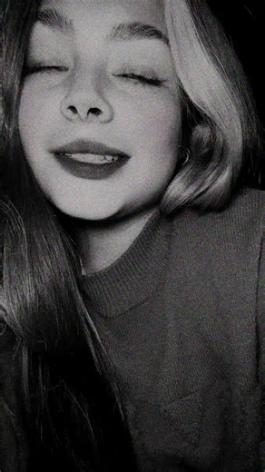 Videos de ️ (@castromeel) con “sonido original - ✨R2-D2✨”