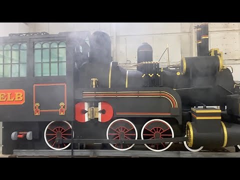 Back To The Future Fan Builds Life Size Replica Of Time Travel Train