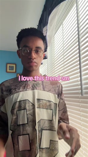 Exploring the Pinku Color Mixing Trend