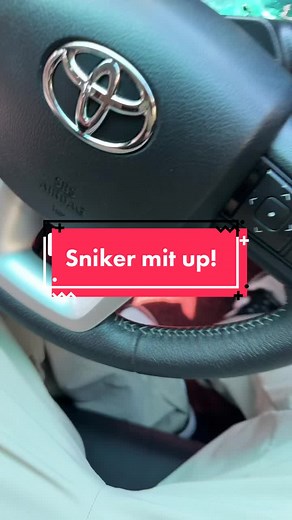 Snikir mit up! #foryou #foryoupage #shoes #sneakers #sneakerhead #reseller #hype #goat #money #trending #trend #viral #legit