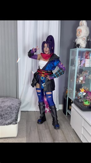 Juice on Instagram: "Let’s make Psylocke from Marvel Rivals in 42 seconds! The nice thing about Live Photos is you can take all of your progress photos and make a quick recap later! Here’s a quick run through of this build, it was a blast and I can’t wait to make a few upgrades ! I wore Psylocke to Holiday Matsuri for their Winter Cosplay Championship ! We were fortunate to win an award for Best Multimedia Use of Technology sponsored by @designsinmachineembroidery @oesd_embroidery ! A lot of dif