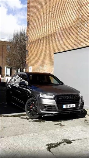 Audi Q7 Black Edition 😮‍🔥 This SUV Means Business