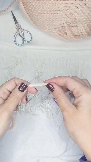 How to crochet easy stitch #crocheter #maker #crochetstitch #crochetinspiration #crochet #howto | Crcohet ReeLs Plays