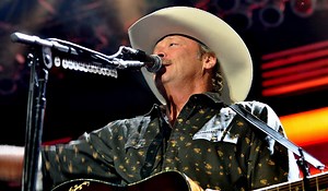 10 Best Alan Jackson Christmas Songs of All Time, Ranked