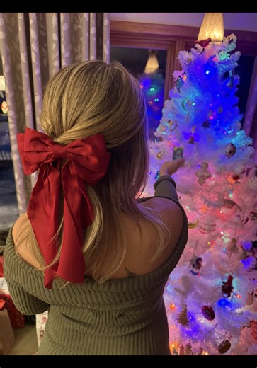 Post-Christmas Decluttering Tips for Millennial Moms