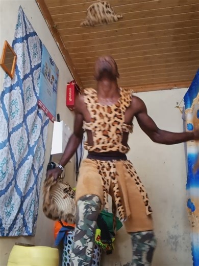 Mc luca New challenge dance party