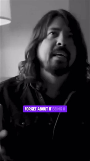 Dave Grohl praising Soundgarden's 'Black Hole Sun' #grunge