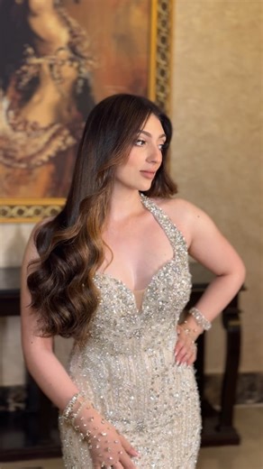 Alfred & Mina on Instagram: "From fairytale to full glam queen 👰‍♀️✨ Her second look wasn’t just a change… it was a statement. Makeup by💄@aya_elbatt Photography by🎥@atfilm.s @ahmedrajeep_ #AlfredMakramMagic #HairColorExperts #HairColorGoals #luxuryhaircare #AlfredAndMina #BridalVibes #SecondLook"