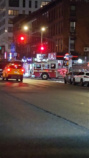 FDNY Engine 34 Responding On 9th Ave In Midtown, Manhattan, New York City