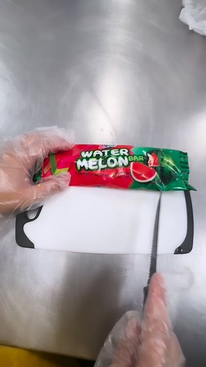 4.7K views | watermelon ice cream ASMR 狼來 #watermelon #asmr #satisfying #poppopsitalianice #supportlocal #nm | Pop-Pop's Italian Ice | Facebook