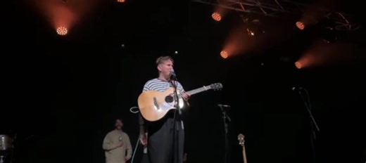 The Mary Wallopers - Building up and tearing England down (Live in Manchester) | Irish Ballads