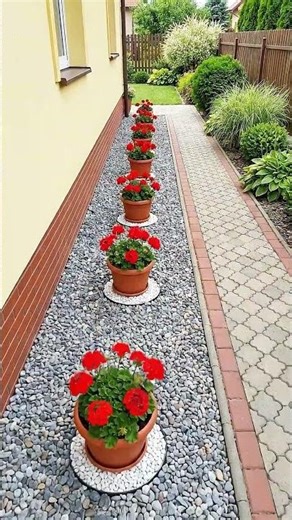 Easy Backyard Landscaping Ideas Anyone Can Copy