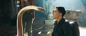 3.1K views · 46 reactions | 黄金巨蟒竟是男人的小时候的玩伴，关键时刻救他一命 The golden python turned out to be the man's childhood playmate, the critical moment to save his life 【电影】巨兽狂蟒 【Movie】Giant Python #cdrama #chinesedrama #GiantPython #巨兽狂蟒 #movie #chinesemovie #hotcdrama #ancient #love #lovestory #fantasy #电影 #古装 #玄幻 | 花生追剧 | Facebook