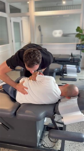 Chiropractic Session for Restaurant Staff | Sydney