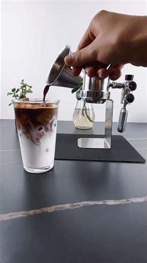 Make Café-Quality Coffee at Home | Portable Pneumatic Espresso Maker Demo