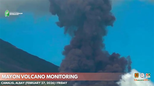 PANOORIN: Muling naglabas ng pyroclastic density materials ang Bulkang Mayon ngayong hapon. Sa video, makikita ang maitim at makapal na usok na may kasamang volcanic materials sa gilid ng bulkan. Patuloy na pinapaalalahanan ng lokal na pamahalaan ng Camalig, Albay ang mga residente na magsuot ng face mask at manatili lamang sa kanilang mga tahanan dahil sa posibleng ashfall. Nananatili sa Alert Level 3 ang Bulkang Mayon. COURTESY: Mayor Caloy G. Baldo/Facebook | GMA News