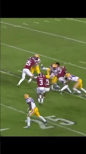 Reuben Foster is a Perfect Example of an Alabama Defensive Player #alabama #collegefootball