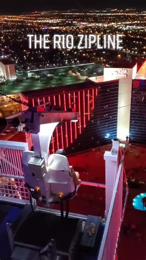 Adventurous Las Vegas Zip Line Experience at Rio 2019
