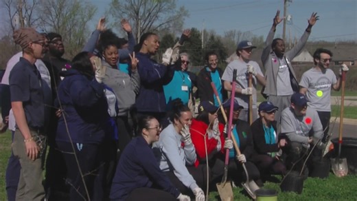Grizzlies work with Memphis Parks on beautification efforts