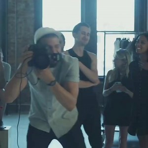 CHARLIE PUTH | T r a p