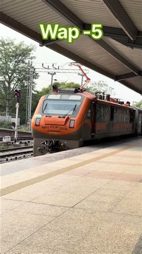 WAP-5 new engine 🚂 joining with Shatabdi express train Chandigarh to Delhi