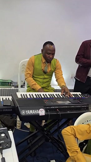 499 reactions · 9 comments | On duty serving my God. For he never fails. Hashindwi. #ekkeyz | Edward Kip | Facebook