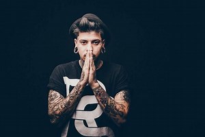 Como Ela É Bela - Agir - LETRAS.MUS.BR