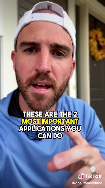 Fall Fertilizer Tips for a Healthy Lawn Next Year