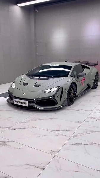 Custom Built Lamborghini Huracan LP610 with DarwinPRO Kit