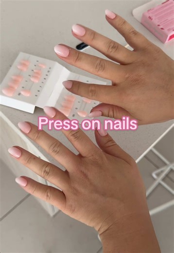 Transform Your Nails Quickly with Candy Claws Press Ons