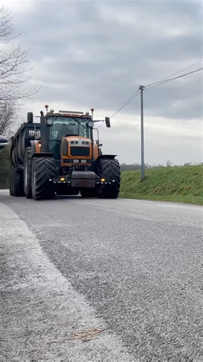 Renault atles💨 #farming #renault #atles#transportfumier