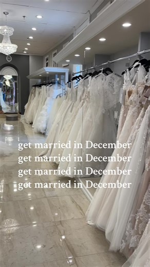 Celebrate Winter Weddings: December Magic Unveiled