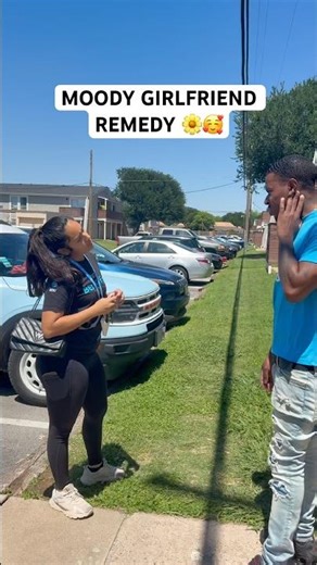 🥰 HOW TO FIX A MOODY GIRLFRIEND⁉️🥰 #shorts #couple #cute