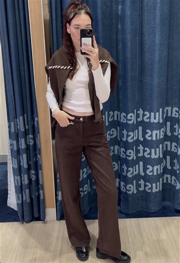 Styling Chocolate Denim This Season: 4 Looks with Just Jeans