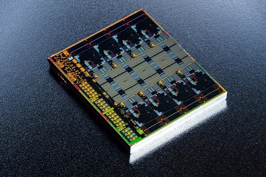 Check out these beautiful high-res die shots of AMD's new Zen 5 CCD, ready for 3D V-Cache CPUs