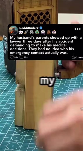 Engaging Reddit Medical Stories for Insightful Reading